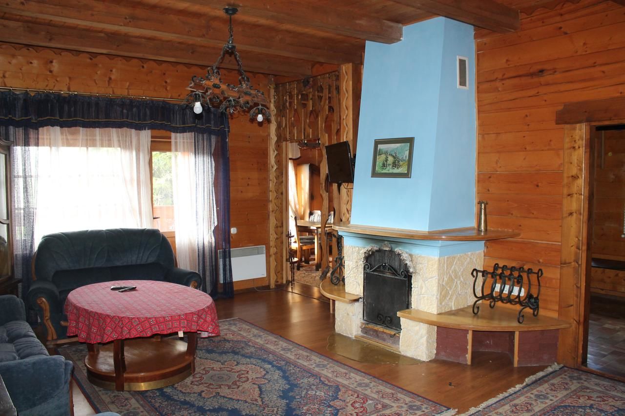 Загородные дома Oryavchik Country House Орявчик-5